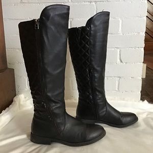 Black knee-high boots size 6.5